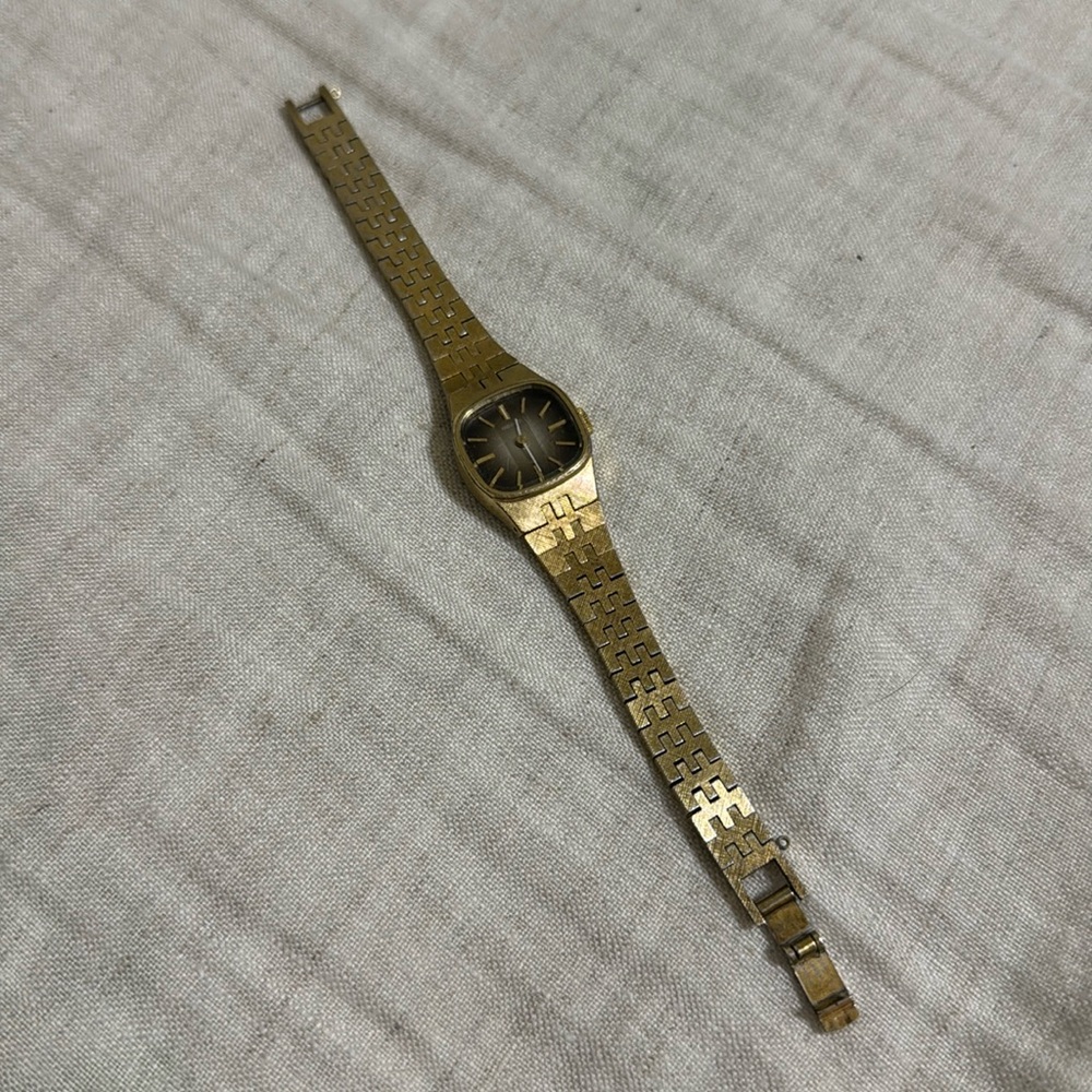 WOMENS SEIKO WATCH - VINTAGE GOLD SEIKO WATCH